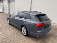 Second-hand VW Golf VIII Style 150 CP (110 kW) 2025 Albastru Berlinǎ