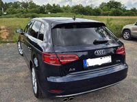 Gebraucht Audi A3 Sport 150 PS (110 kW) 2017 Blau Limousine