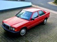 Gebraucht Mercedes 190 118 PS (86 kW) 1988 Rot Limousine