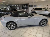 Neu Mazda MX5 Exclusive 132 PS (97 kW) 2026 Aero gray m Cabrio