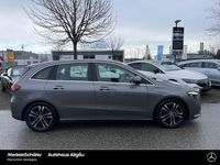 Gebraucht Mercedes B200 Progressive 163 PS (119 kW) 2024 Lack mountaingrau Van / Kleinbus