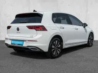 Gebraucht VW Golf VIII Move 150 PS (110 kW) 2023 Pure white Limousine