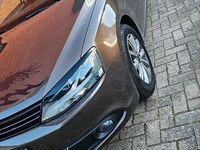 Gebraucht VW Jetta 122 PS (89 kW) 2014 Braun Limousine