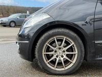 Gebraucht Mercedes A180 Elegance 116 PS (85 kW) 2011 Schwarz Limousine