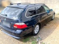 Używany BMW 520 170 KM (125 kW) 2006 Niebieski Kombi