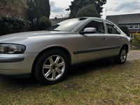 Second-hand Volvo S60 2004 Argintiu Berlinǎ