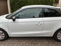 Gebraucht Audi A1 86 PS (63 kW) 2012 Weiß Kleinwagen