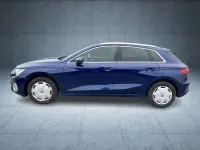 Gebraucht Audi A3 Advanced Plus 110 PS (80 kW) 2023 Navarrablau metallic Limousine