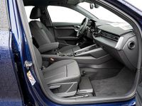 Używany Audi A3 Ambiente 116 KM (85 kW) 2025 Niebieski Sedan/Limuzyna