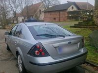 Gebraucht Ford Mondeo 131 PS (96 kW) 2004 Grau Limousine