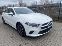 Gebraucht Mercedes A180 116 PS (85 kW) 2021 Weiß Limousine