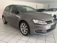 Gebraucht VW Golf VII Highline 122 PS (89 kW) 2014 Limestone grey metallic Limousine