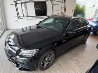 Gebraucht Mercedes C180 AMG line 156 PS (114 kW) 2019 Schwarz Kombi