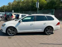 Gebraucht VW Golf VII Trendline 105 PS (77 kW) 2013 Candyweiß Kombi