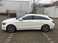 Gebraucht Mercedes CLA180 122 PS (89 kW) 2016 Weiß Limousine