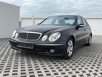Gebraucht Mercedes E220 Avantgarde 150 PS (110 kW) 2006 Blau Limousine