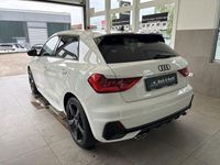 Gebraucht Audi A1 S-Line 207 PS (152 kW) 2025 Cortinaweiß Kleinwagen