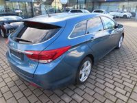 gebraucht Hyundai i40 cw blue Trend Automatik