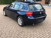 Gebraucht BMW 116 116 PS (85 kW) 2011 Blau Kleinwagen