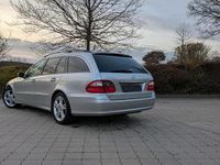Gebraucht Mercedes E200 Avantgarde 163 PS (119 kW) 2004 Silber Kombi