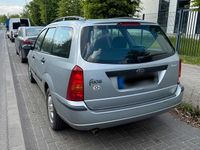 Usata Ford Focus 116 CV (85 kW) 2004 Argento Station wagon