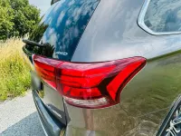 Gebraucht Mitsubishi Outlander Edition 150 PS (110 kW) 2018 Braun SUV