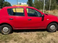 Gebraucht Dacia Sandero 75 PS (55 kW) 2007 Rot Limousine