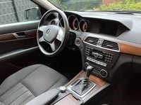 Gebraucht Mercedes C180 156 PS (114 kW) 2014 Grau Kombi
