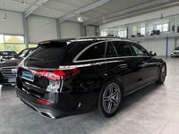 Gebraucht Mercedes E220 AMG 197 PS (144 kW) 2024 Schwarz Kombi