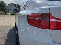 gebraucht BMW X6 xDrive40d fast alles neu