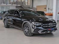 Gebraucht Mercedes E220 All-Terrain 200 PS (147 kW) 2022 Schwarz Kombi