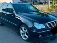Gebraucht Mercedes C320 224 PS (164 kW) 2005 Blau Kombi