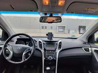 Gebraucht Hyundai i30 120 PS (88 kW) 2015 Blau Kombi