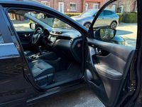 Gebraucht Nissan Qashqai 360º 163 PS (119 kW) 2016 Schwarz SUV