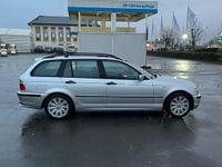 Gebraucht BMW 320 150 PS (110 kW) 2004 Grau Kombi