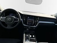 Gebraucht Volvo V60 Plus 398 PS (292 kW) 2024 Onyx black / metallic Kombi