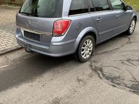 Gebraucht Opel Astra 125 PS (91 kW) 2005 Andere farben Kombi