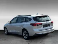 Gebraucht Ford Focus Cool & Connect 125 PS (91 kW) 2022 Silber Limousine