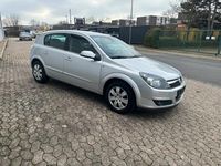 Gebraucht Opel Astra 105 PS (77 kW) 2004 Silber Limousine