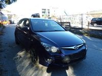 Gebraucht Hyundai i30 Edition 90 PS (66 kW) 2011 Blau Limousine