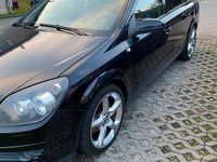 Gebraucht Opel Astra 125 PS (91 kW) 2005 Schwarz Kombi