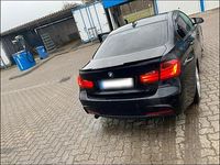 Gebraucht BMW 320 190 PS (139 kW) 2015 Schwarz Limousine