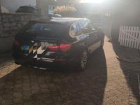 Gebraucht BMW 525 Luxury Line 218 PS (160 kW) 2017 Blau Kombi