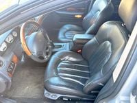 Usado Chrysler 300M 252 HP (185 kW) 2004 Prateado Sedan