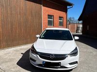 Gebraucht Opel Astra Active 110 PS (80 kW) 2017 Weiß Limousine