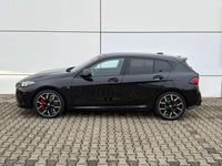 Neu BMW 135 300 PS (220 kW) 2026 Saphirschwarz metallic Kleinwagen