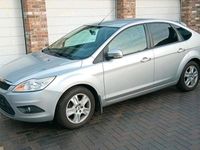 Gebraucht Ford Focus 100 PS (73 kW) 2008 Silber Limousine
