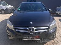Usata Mercedes A180 122 CV (89 kW) 2012 Nero Berlina