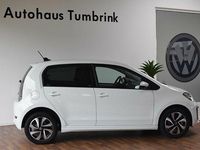 Gebraucht VW e-up! Active 61 kW (83 PS) 2021 Pure white Kleinwagen