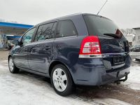 Gebraucht Opel Zafira Design Edition 140 PS (102 kW) 2011 Blau Van / Kleinbus